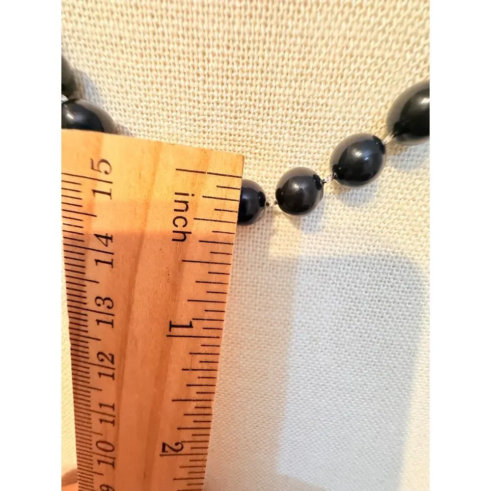 Vintage Black Beaded Necklace 22”